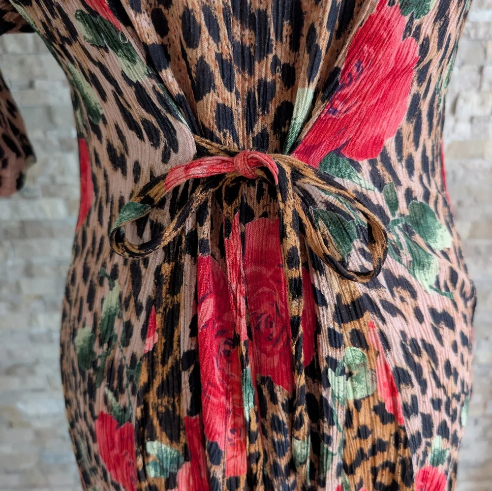Vintage 90s Leopard and Rose Print Crinkle Rayon Midi Dress 70s Inspired Sz S - Picture 5 of 14